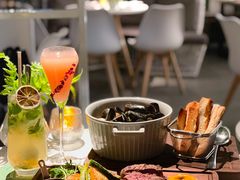 Refreshing&nbsp;passion-Oasis Bar & Grill