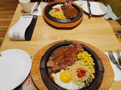 -菲滋意式餐厅(金华银泰城店)