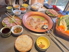 -阿婆情腊排骨火锅·野生菌季(古城旗舰店)