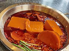 -小天鹅火锅·一线江景洪鼎旗舰店(洪崖洞店)