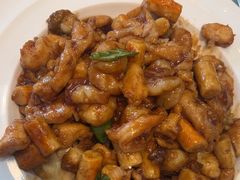 -肘子酥·天津菜·特色捞面(德云社店)