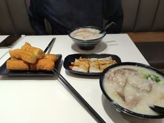 -大师傅粥品(埃华街)