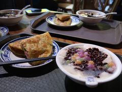 -老客满蛋饼(双塔市集店)