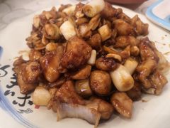 -鑫巴蜀小镇 · 水煮鱼专研店(玉桥店)