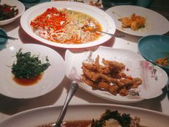 -荷塘秋月·本帮江浙菜(国权路店)