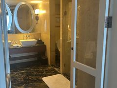 -深圳东部华侨城茵特拉根酒店