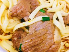 -江三王记牛杂馆(总店)