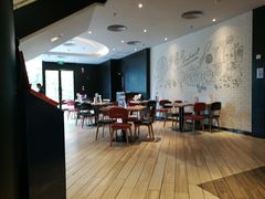 -必胜客(阿罗海店)