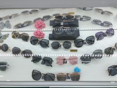 -独秀眼镜(潜阳路一中店)