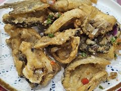 鱼骨椒盐-鹤睦鱼生·啫啫煲·海鲜(保利百合店)