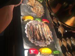 -领鲜活海鲜榴莲自助火锅(东门店)