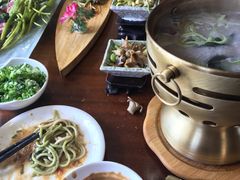 -慢丽江·云南野生菌土鸡锅(西山店)