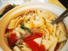 羊肉面片汤-那达慕蒙古风味酒楼