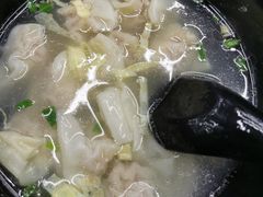 小馄饨-上味馆南翔小笼(真金路店)