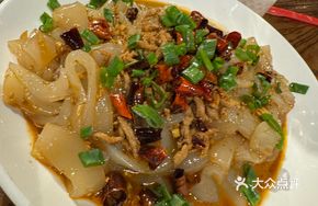 Signature Big Noodles Salad