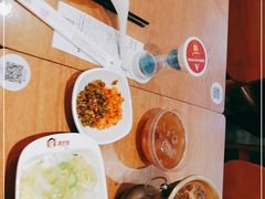 -南城香·饭香串香馄饨香(青年路店)