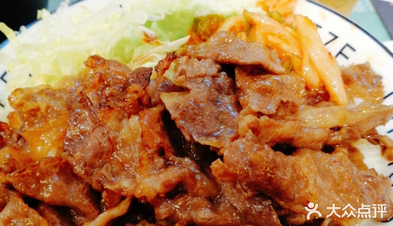 美食日记—美味的牛五花肉饭