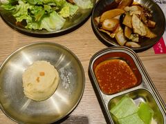 -西塔老太太泥炉烤肉(武汉摩尔城店)