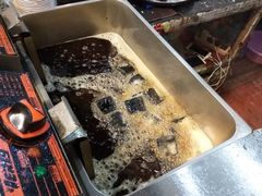 -黑色经典·长沙臭豆腐(粤华路店)