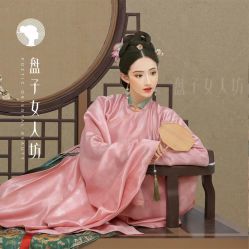 -盘子女人坊生日照·摄影馆(浦东店)