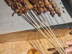 -喝丢一只鞋海鲜烧烤·海肠捞饭(东关街店)
