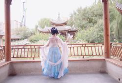 -艺佳舞蹈培训学校