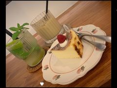 拿铁-白熊咖啡(闽江大道店)
