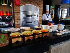 -唐拉雅秀酒店-西锦汇空中BBQ·思创餐厅