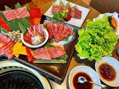 -炼火烤肉店