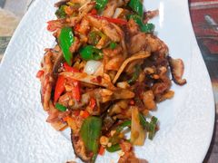 -玖月时尚泰式餐厅
