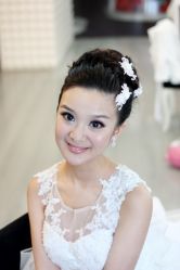 晓薇-FIONA MAKE UP恋妆造型
