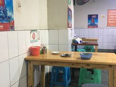 大堂-越洋肖氏老米线(杨家坪店)