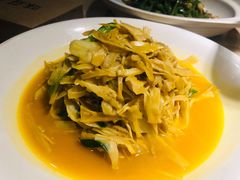金酸汤纸片笋-味莊·青岛菜(云霄路店)