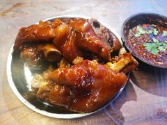 -王万妈卤猪脚(青岩交通路)