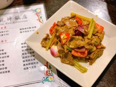 -乾坤饭店