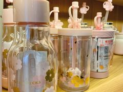 -星巴克臻选(华堂·新辰汇店)