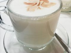 杏仁牛奶蛋白茶-新旺茶餐厅(嘉里城店)