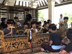 -乌鲁瓦图寺