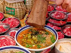 -云阿蛮云南生烫牛肉米线(奉贤路店)