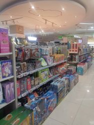 -孩子王(铁西万达店)