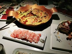 -墨居上隐·院子里火锅(峨眉店)