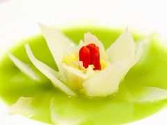 -晶荷轩(香港迪士尼乐园酒店)