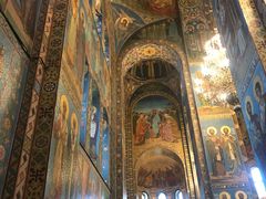 -滴血救世主教堂