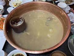 -朴小妹人参鸡汤火锅(长白山万达店)