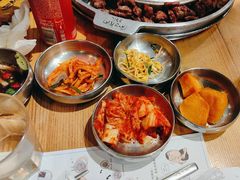 -姜虎东白丁烤肉(虹桥天地店)