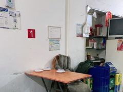 大堂-吴明串吧