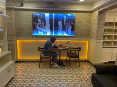 -MADO冰淇淋咖啡馆(淘金店)
