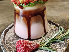 花环-BE NORMAL CAFE(霞溪路店)