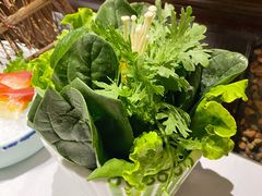 蔬菜拼盘-泓炙颐凤鲜海鲜火锅料理(桐乡店)