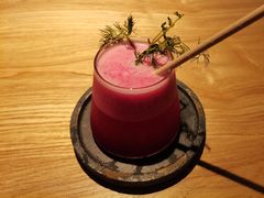 火龙果雪梨-龙治汉堡(中华城店)
